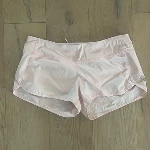 Lululemon speed up short. Size 10. Light pink